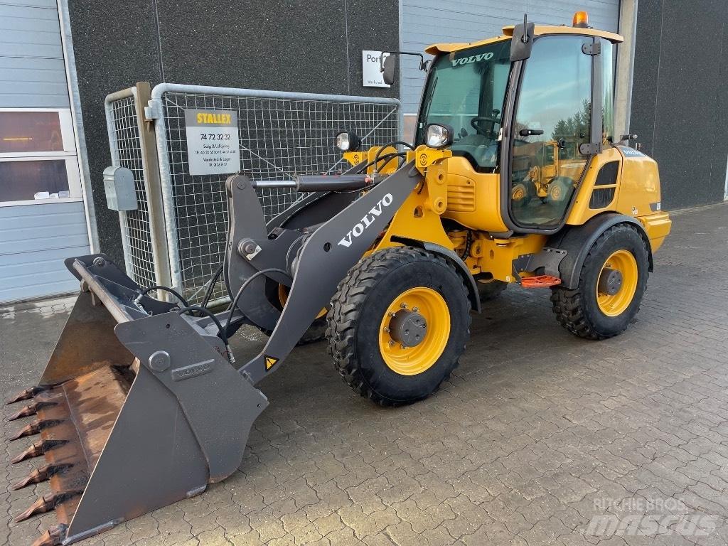 Volvo L28F Minilæsser - knækstyret