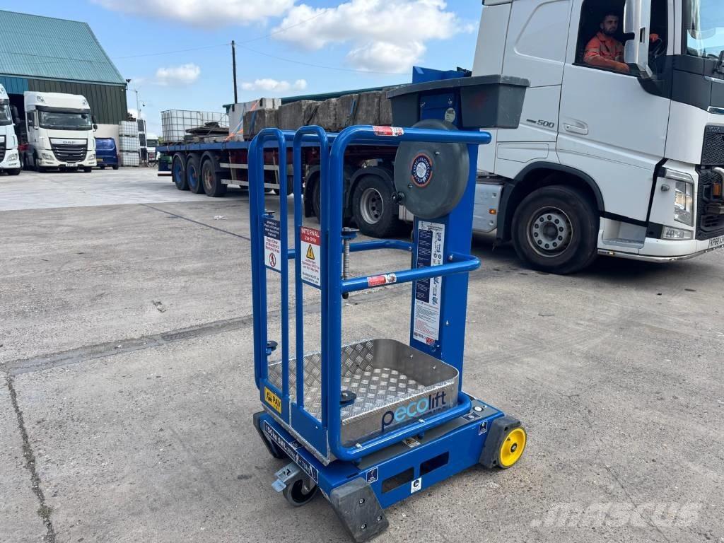 JLG Peco Lift Push around lifte
