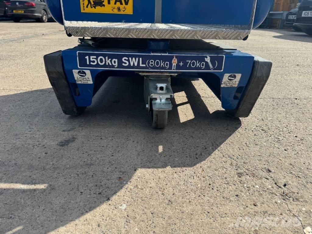 JLG Peco Lift Push around lifte