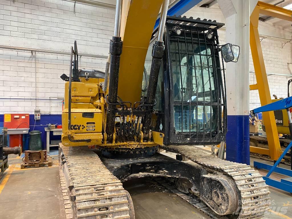 CAT 323F LN Gravemaskiner på larvebånd