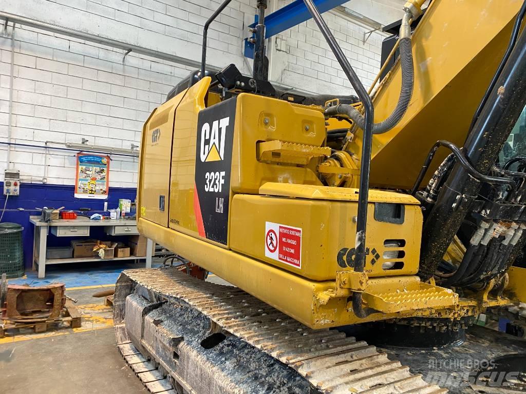 CAT 323F LN Gravemaskiner på larvebånd