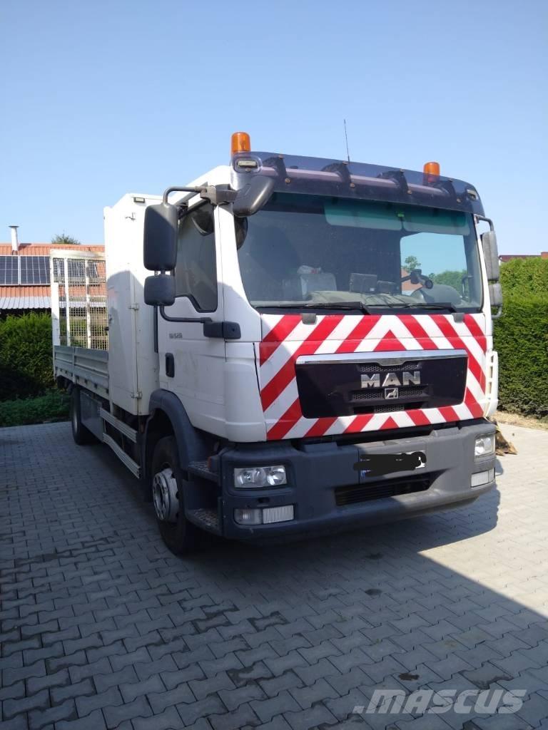 MAN TGM Lastbil med lad/Flatbed
