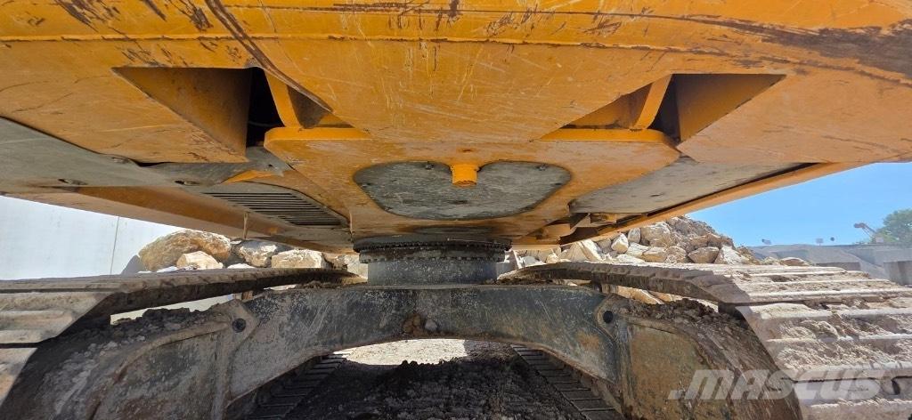 Liebherr 924 Gravemaskiner på larvebånd