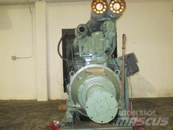 Volvo TID121LP Motorer