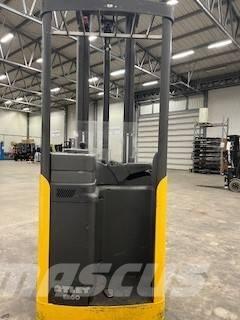 Atlet A/160STJN420 Selvkørende stablere