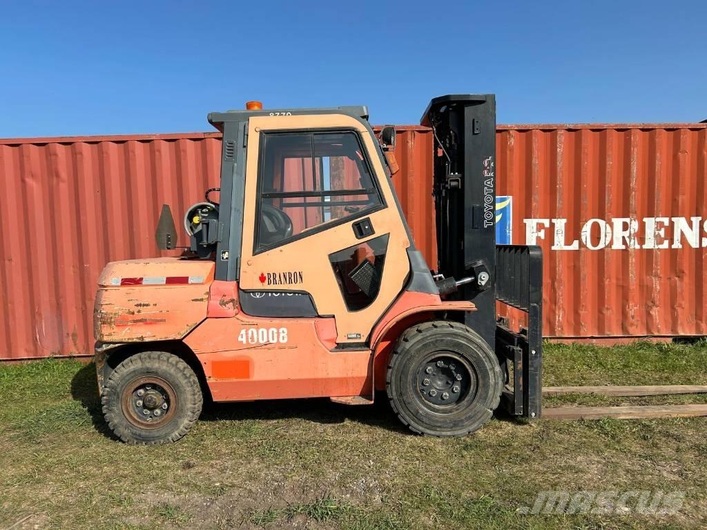 Toyota 7 FGU 45 Gaffeltrucks - andre