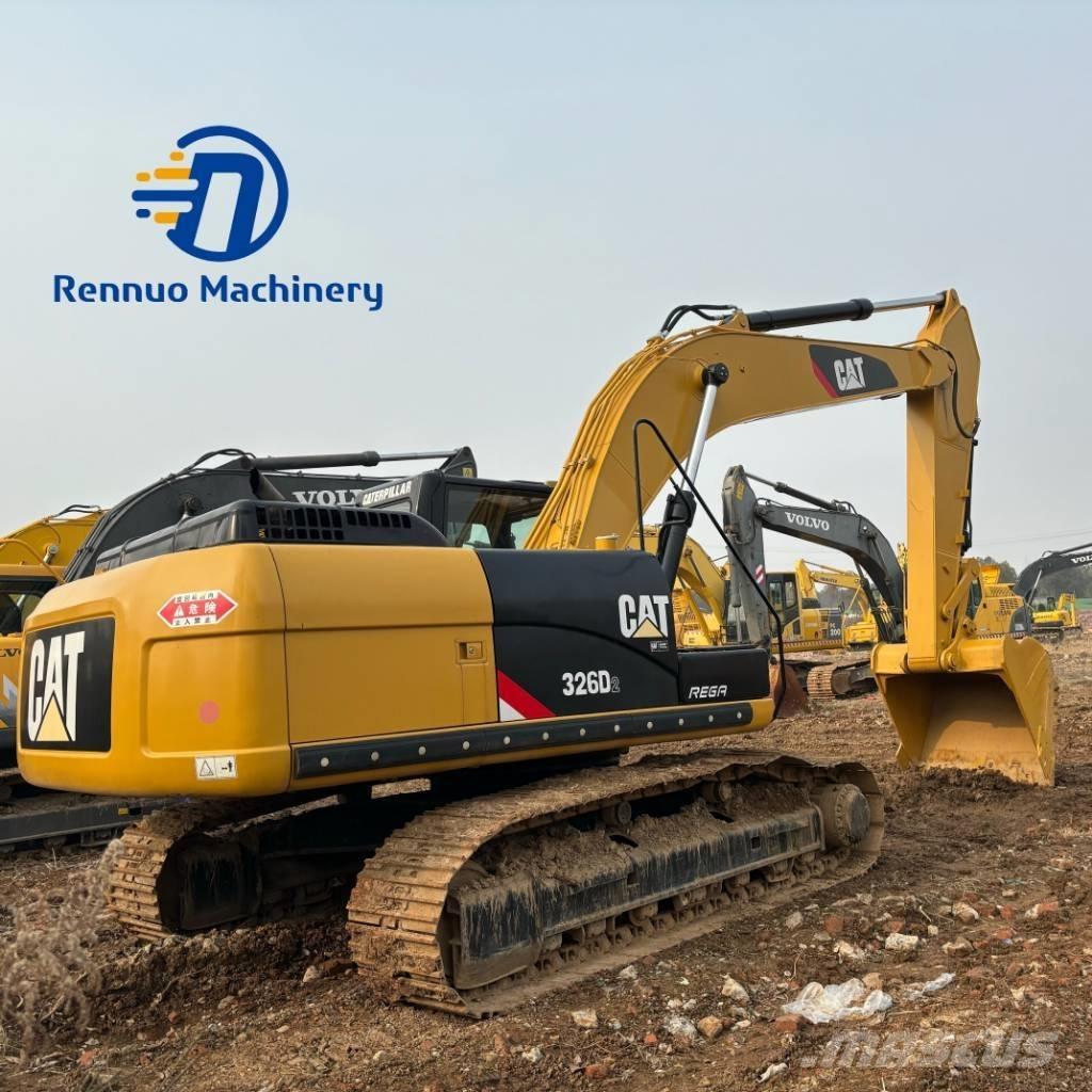 CAT 326D2 Gravemaskiner på larvebånd