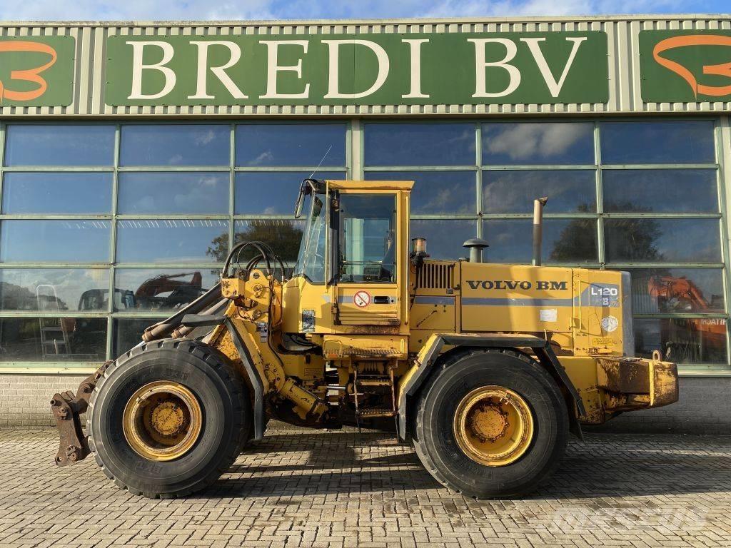 Volvo BM L 120 B Læssemaskiner på hjul