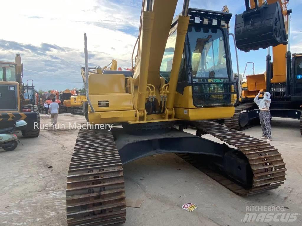 Komatsu PC220-7 Gravemaskiner på larvebånd