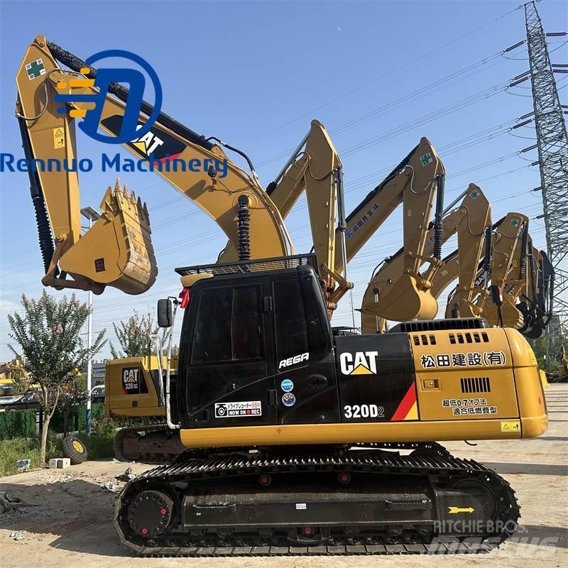 CAT 320D2 Gravemaskiner på larvebånd