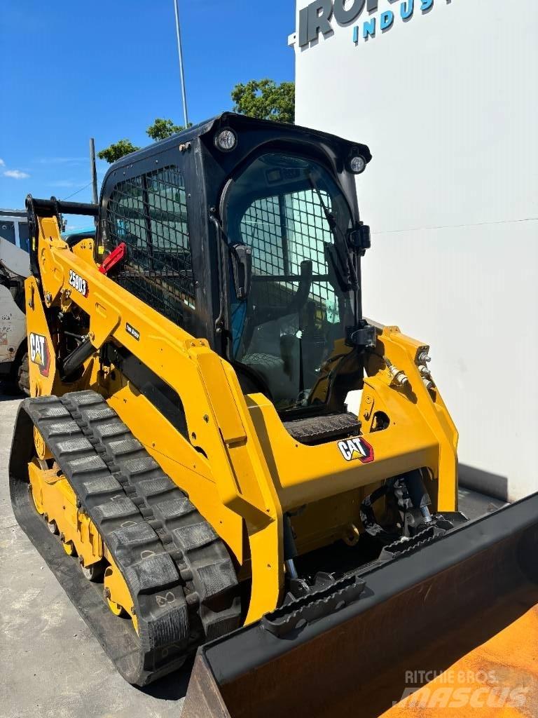 CAT 259D3 Minilæsser - skridstyret