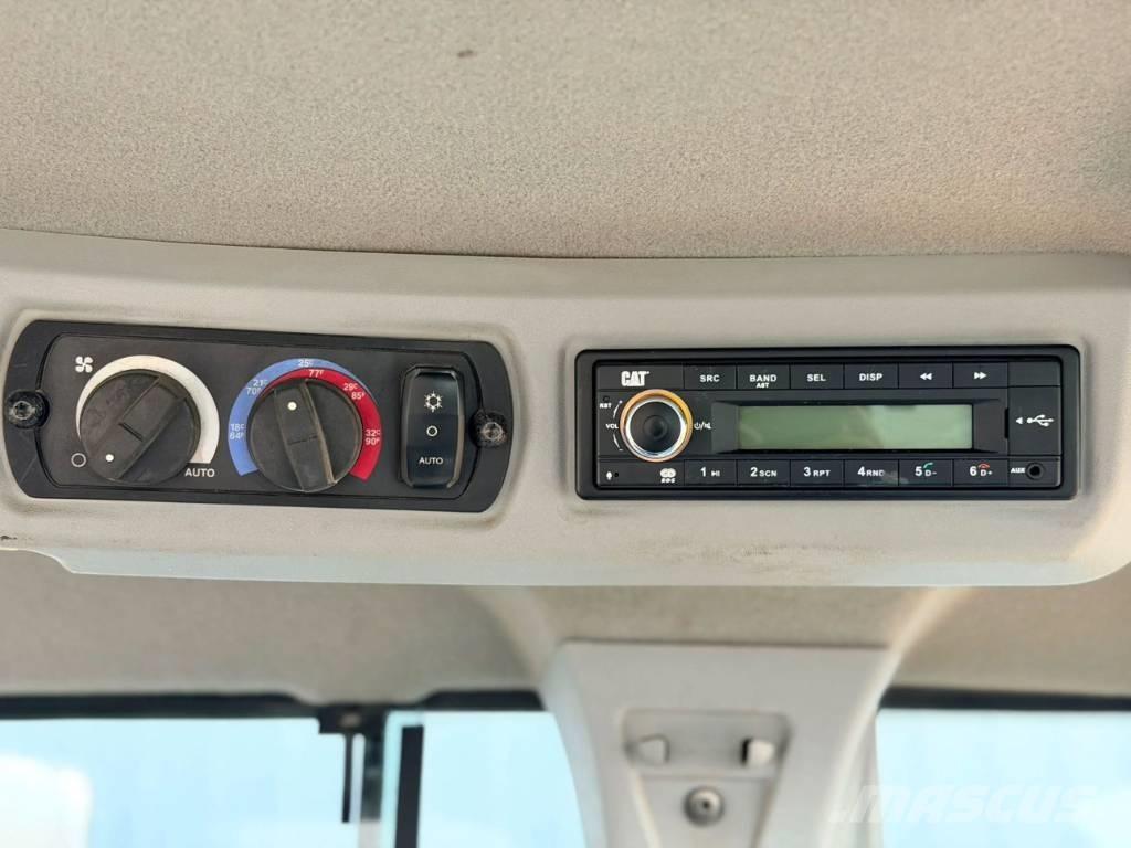 CAT 930M Læssemaskiner på hjul