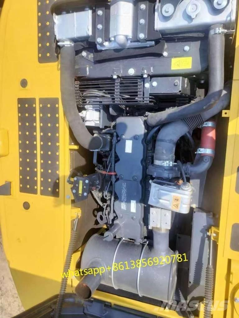 Komatsu PC 220-8 Gravemaskiner på larvebånd