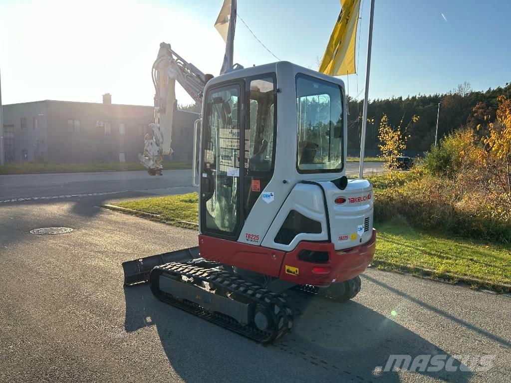 Takeuchi TB 225A V3 Minigravemaskiner