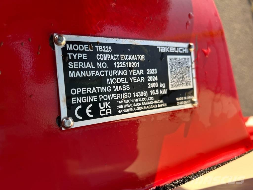 Takeuchi TB 225A V3 Minigravemaskiner