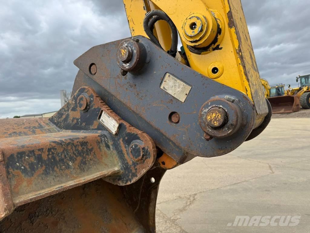 Komatsu PC 138 US-11 Gravemaskiner på larvebånd