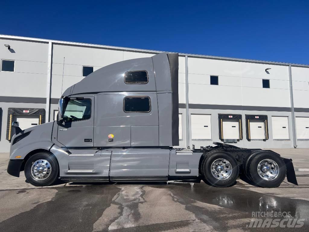 Volvo VNL860 Trækkere