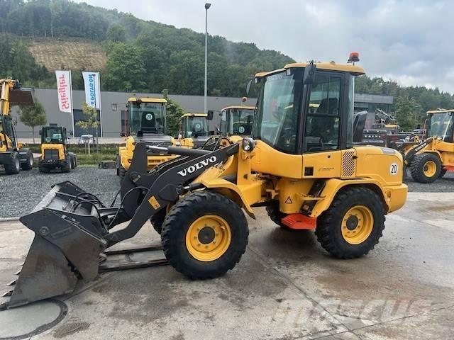 Volvo L 30 G Læssemaskiner på hjul