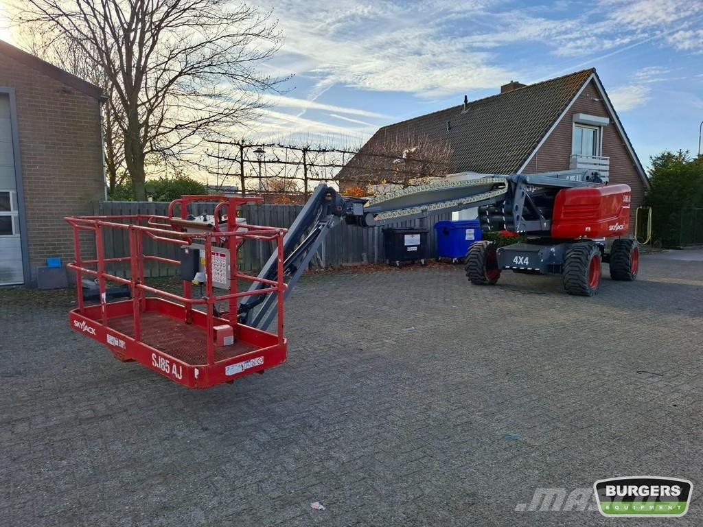 SkyJack SJ85 AJ Bomlifte med knækarm