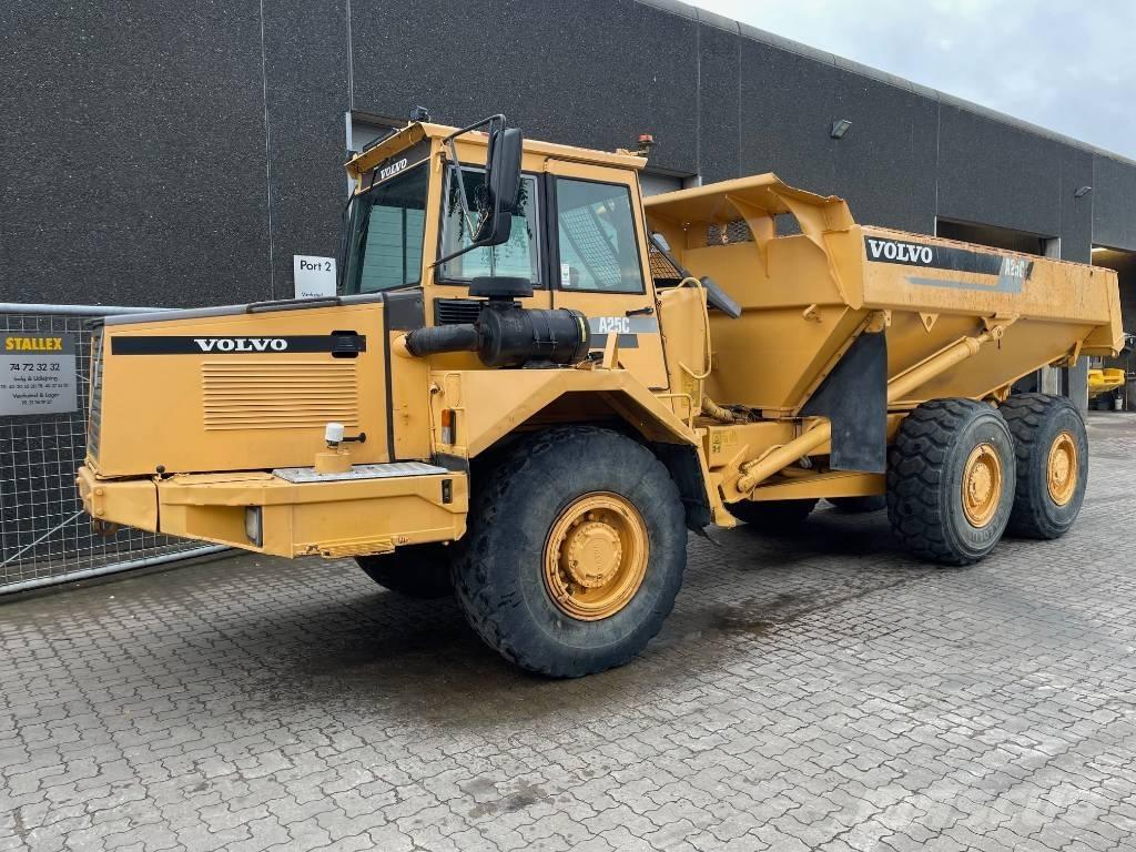 Volvo A25C Terrængående lastbiler
