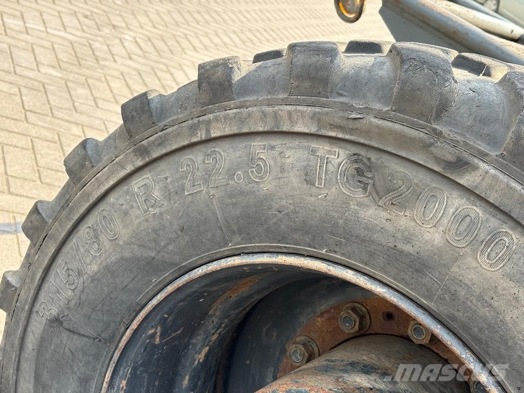 Hyundai 160W9-A Gravemaskiner på hjul