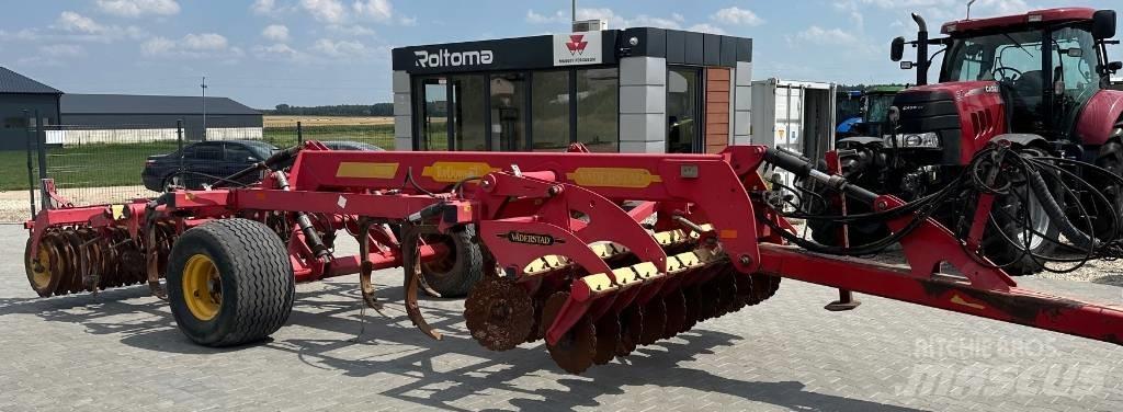 Väderstad Topdown300 Kultivatorer