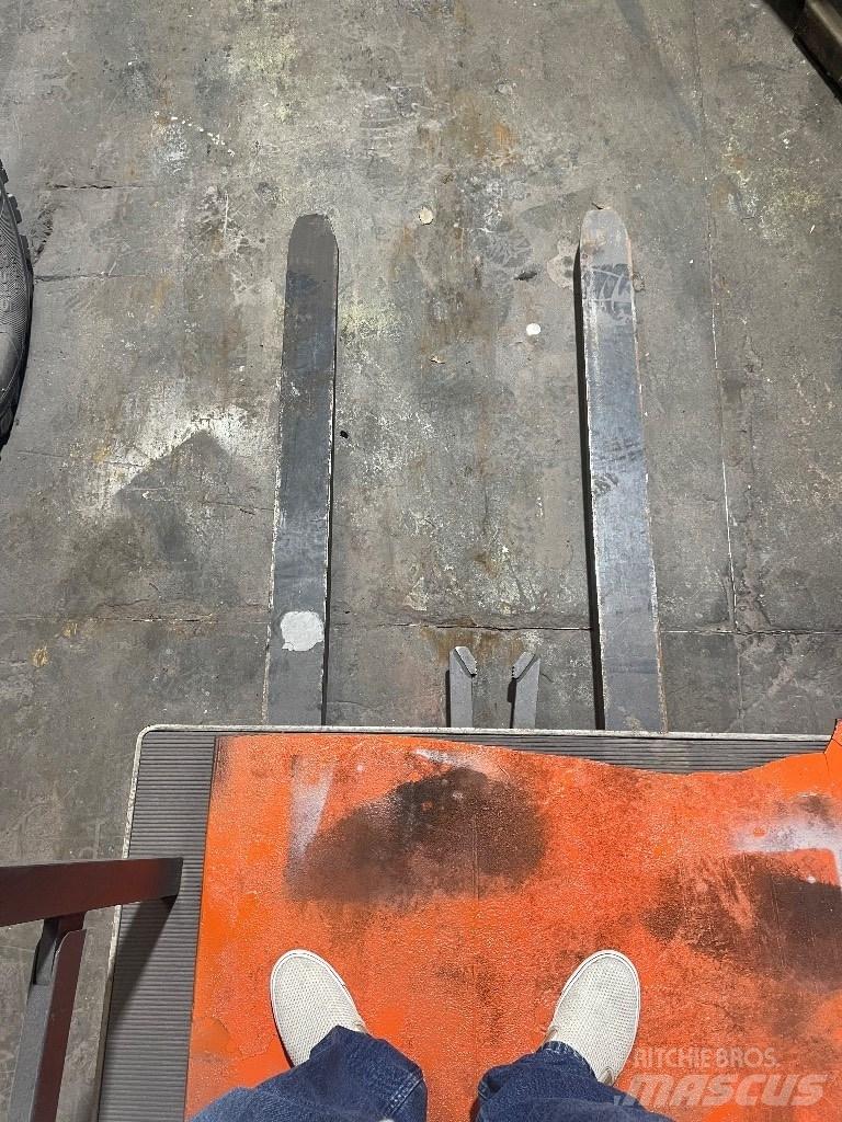 Crown Order Picker El gaffeltrucks