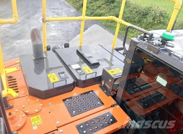 Hitachi ZX 130LCN Gravemaskiner på larvebånd