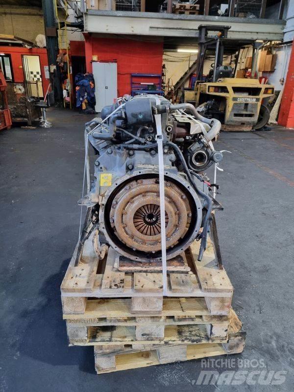 DAF FR118U2 Motorer