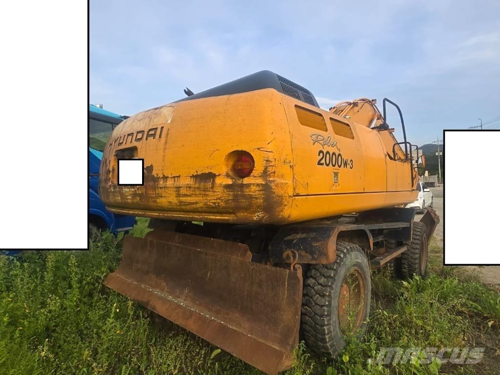 Hyundai Robex 2000W Gravemaskiner på hjul