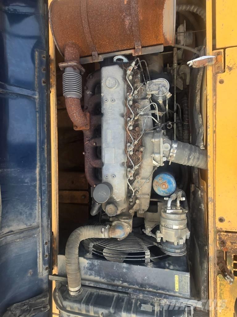Hyundai Robex 2000W Gravemaskiner på hjul