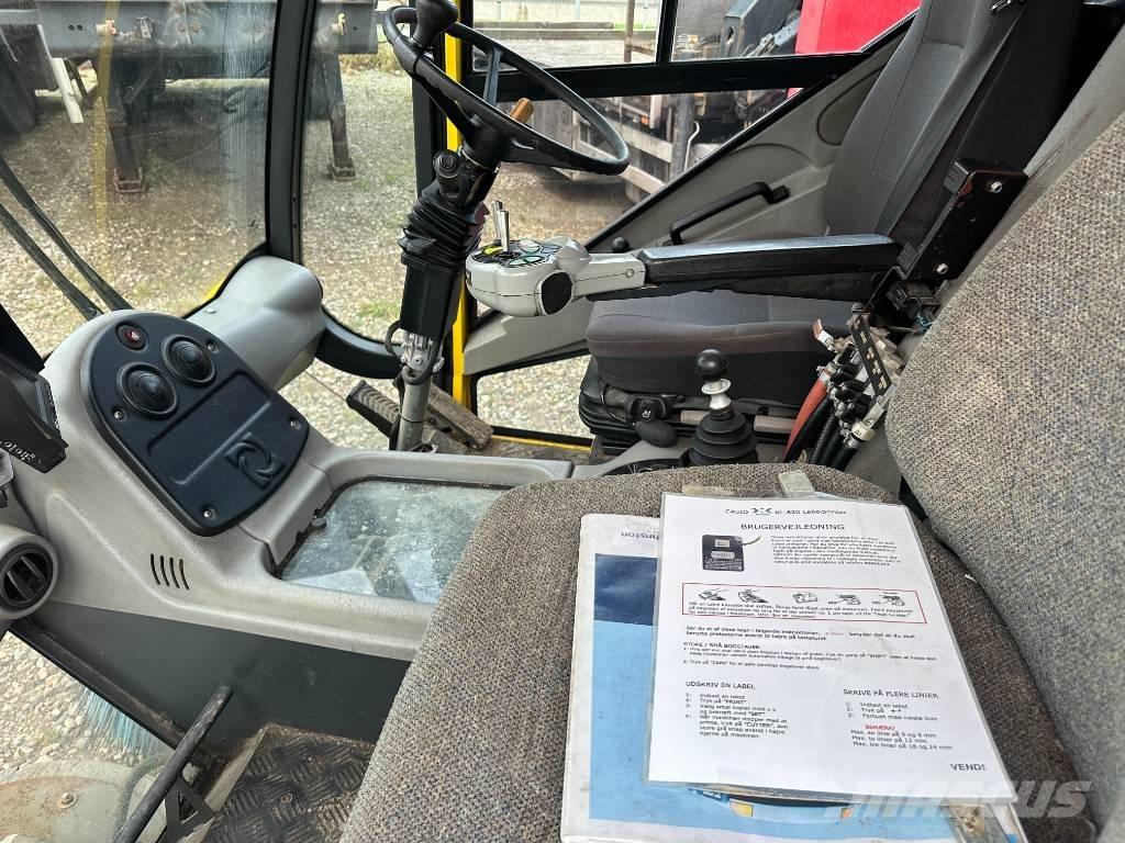 Johnston CN400 Fejemaskiner