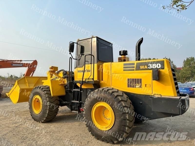 Komatsu WA380 Læssemaskiner på hjul