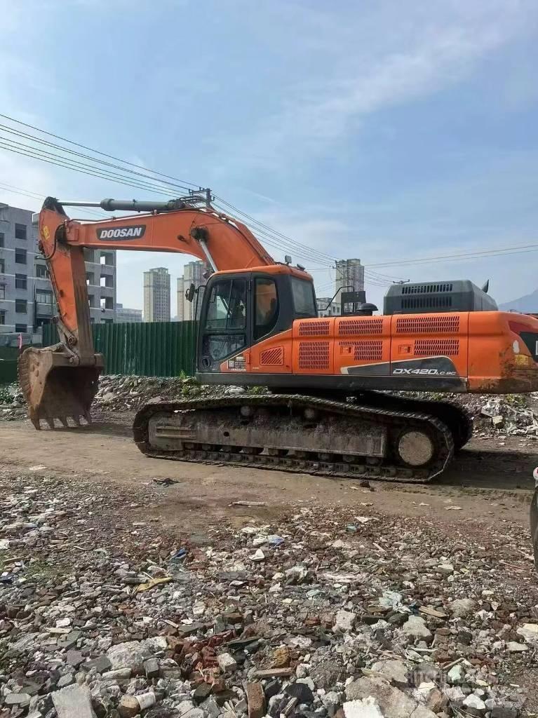 Doosan DX420LC Midi-gravemaskiner 7t - 12t