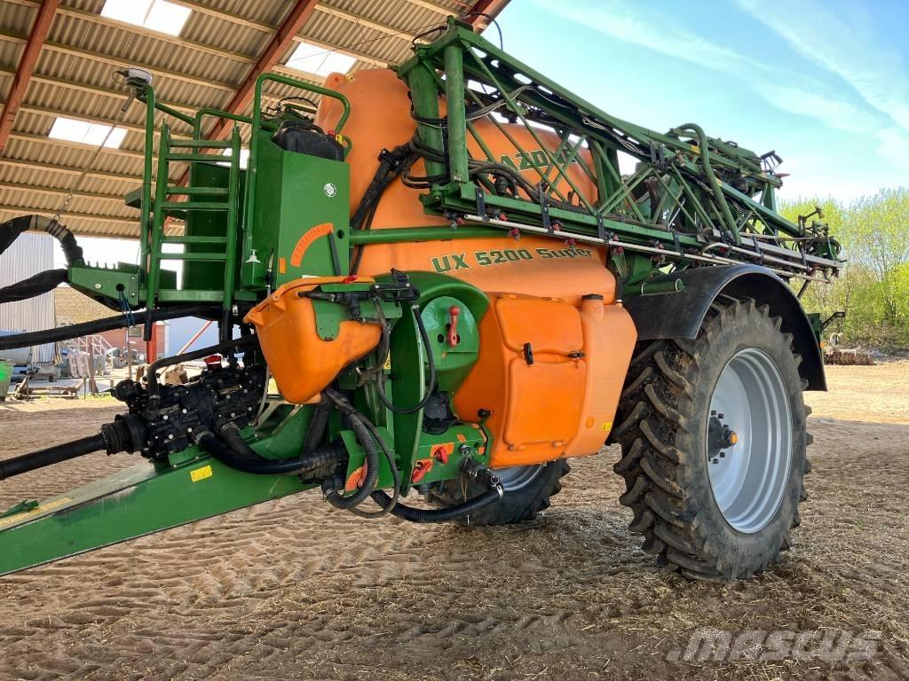 Amazone UX 5200 Trailersprøjter