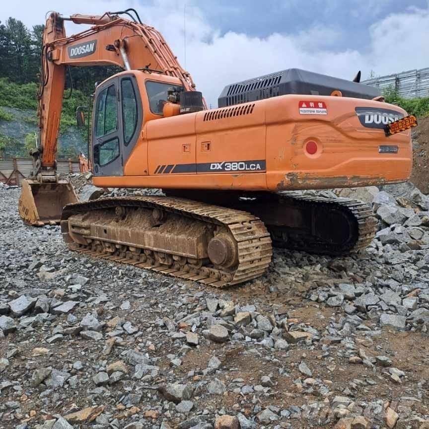 Doosan DX 380 LC Gravemaskiner på larvebånd