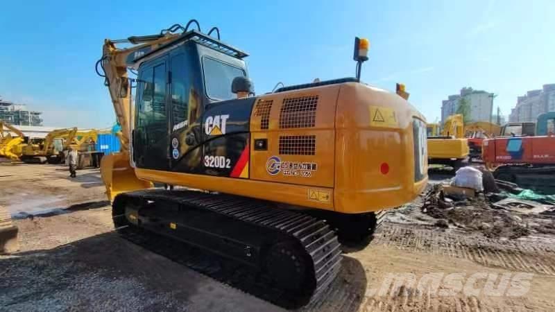 CAT 320D Gravemaskiner på larvebånd