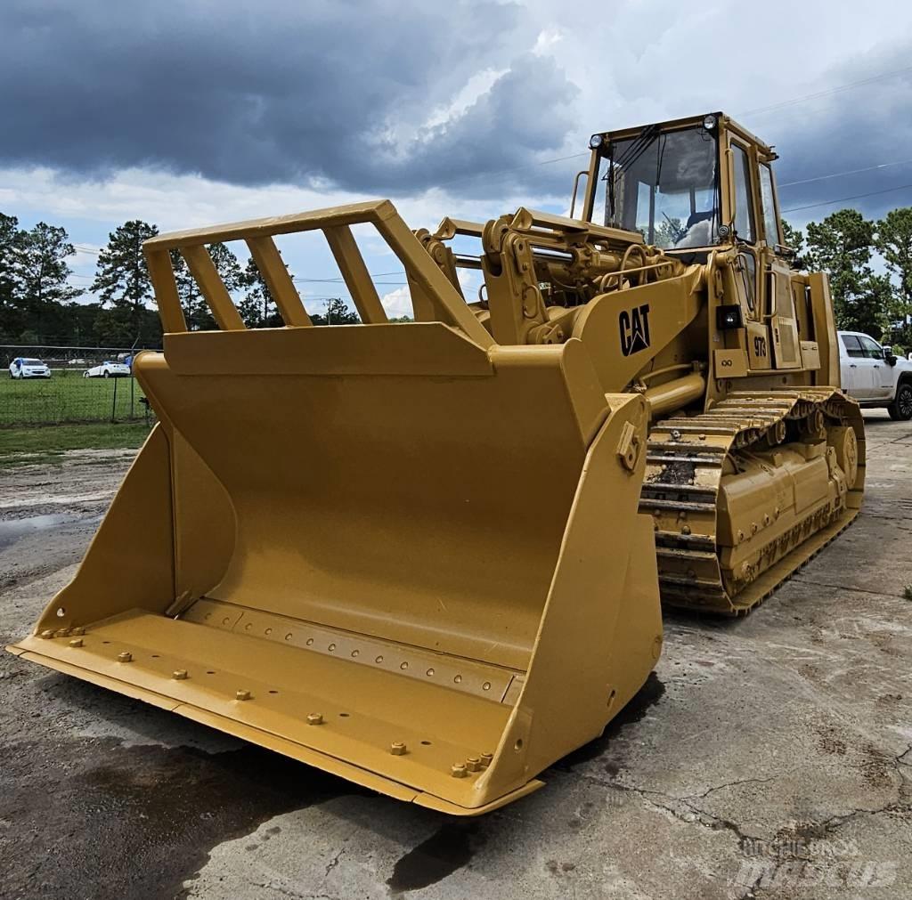 CAT 973 Larvebåndslæssere