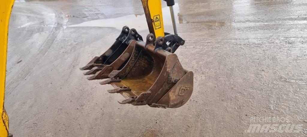 JCB 15 C-1 Minigravemaskiner