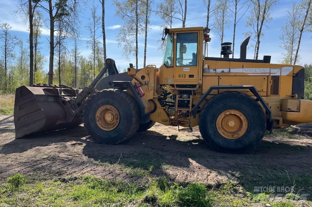 Volvo L 220 D Læssemaskiner på hjul
