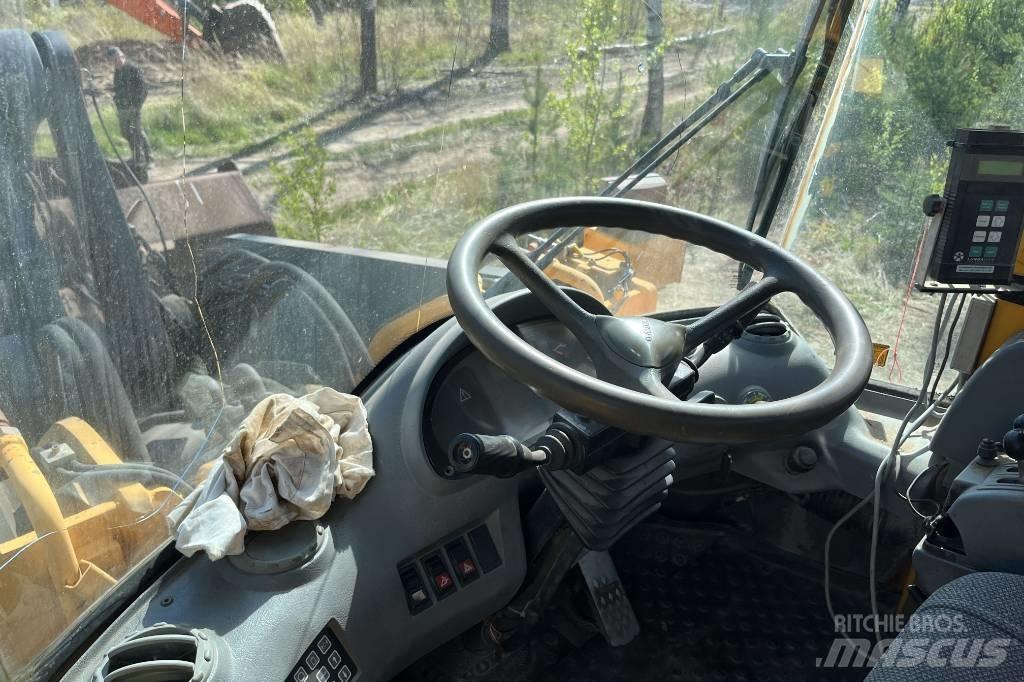 Volvo L 220 D Læssemaskiner på hjul