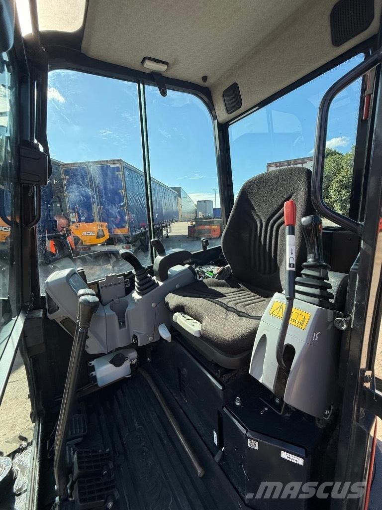 Kubota U 27-4 Minigravemaskiner