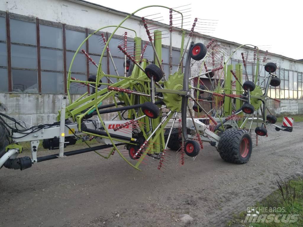 CLAAS Liner 4000 River og høvendere