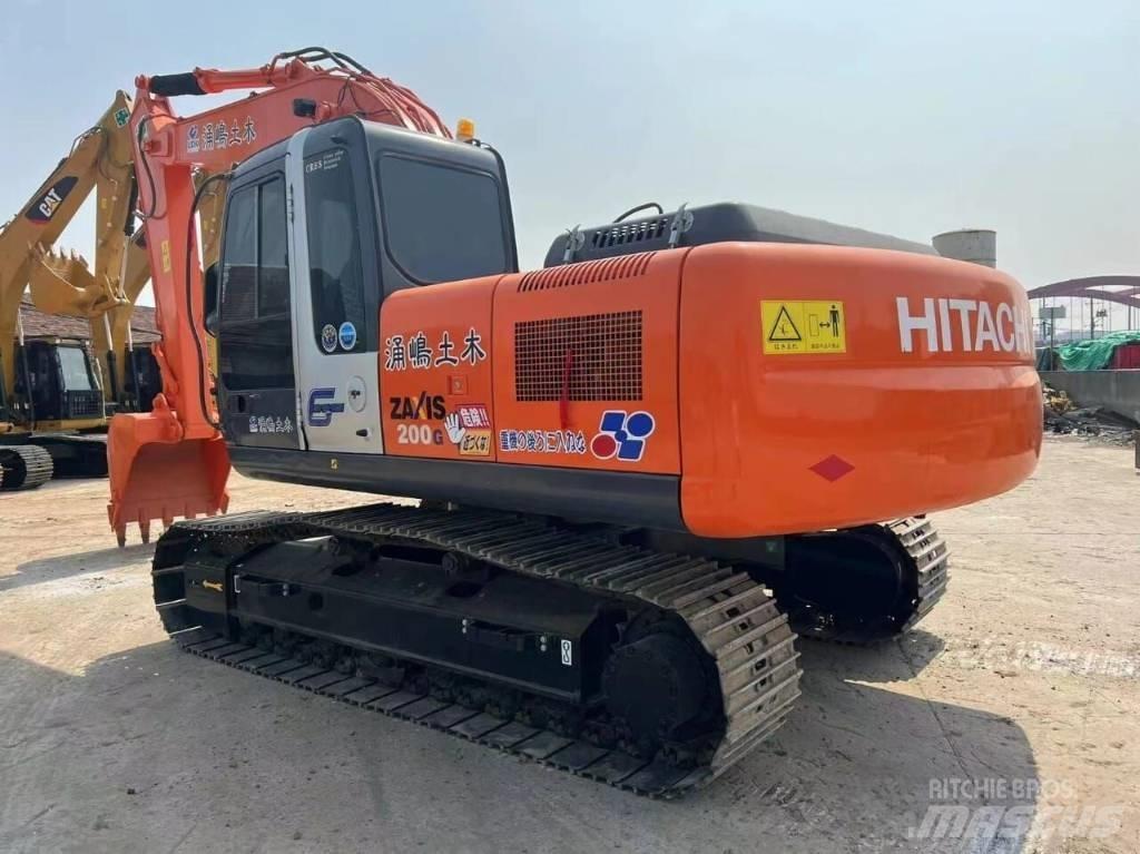 Hitachi ZX 200 Gravemaskiner på larvebånd
