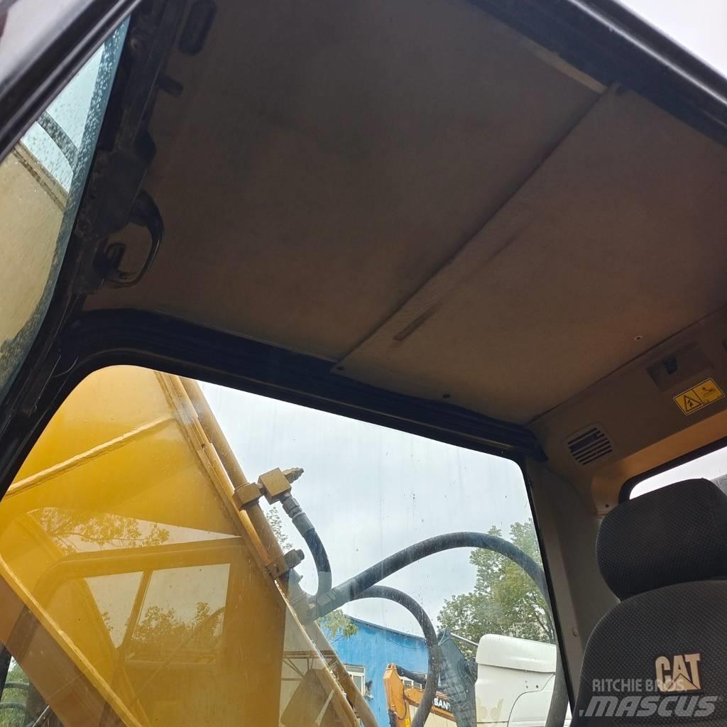 CAT 320 D Gravemaskiner på larvebånd