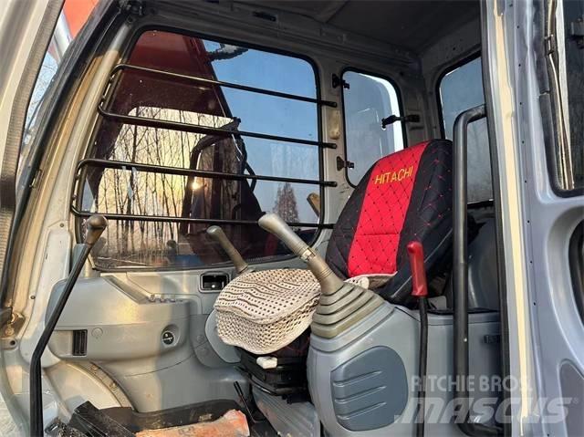 Hitachi EX100-5 Gravemaskiner på larvebånd