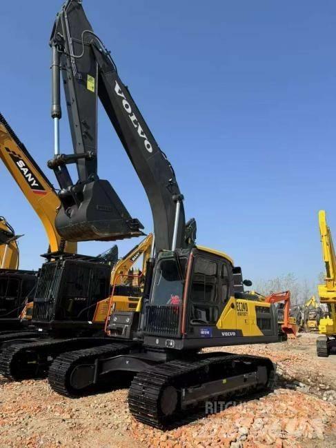 Volvo EC 240 Gravemaskiner på larvebånd