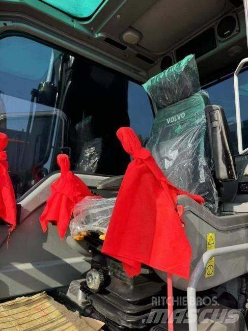 Volvo EC 240 Gravemaskiner på larvebånd