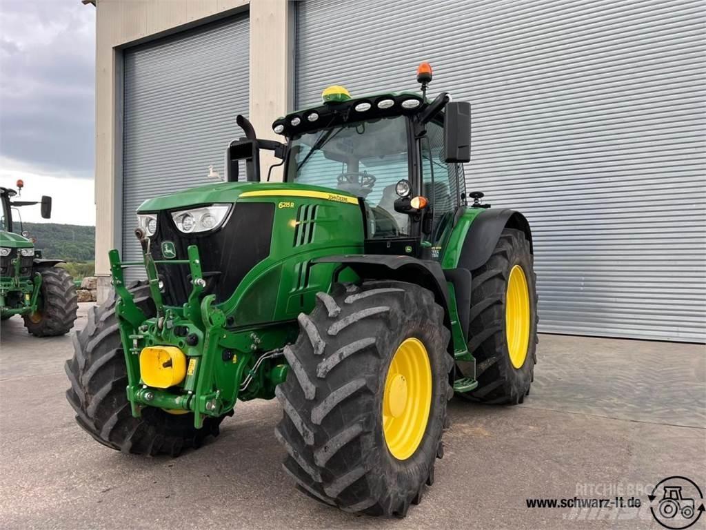 John Deere 6215R Traktorer