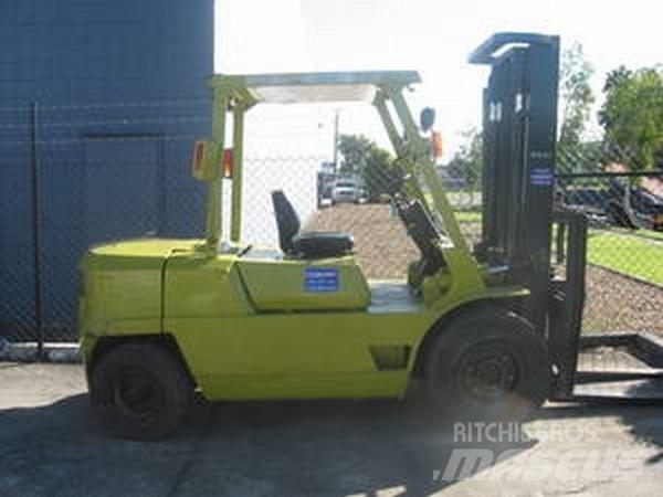 Mitsubishi FD45 Gaffeltrucks - andre